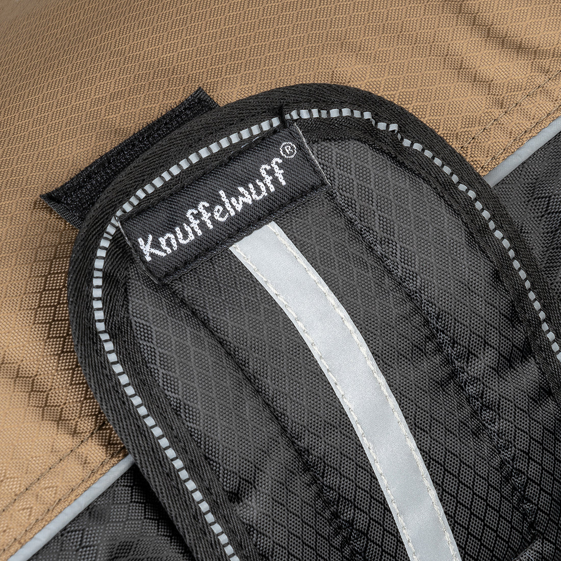 Knuffelwuff Hundemantel Funktionstextil reflektierend Braun/Schwarz