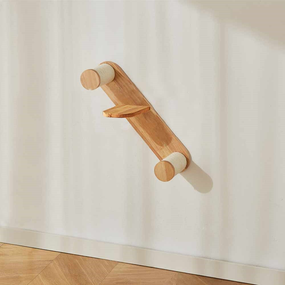 Treppe "Tri" – stilvolle Aufstiegshilfe für Ihre Wandkratzbaum-Landschaft