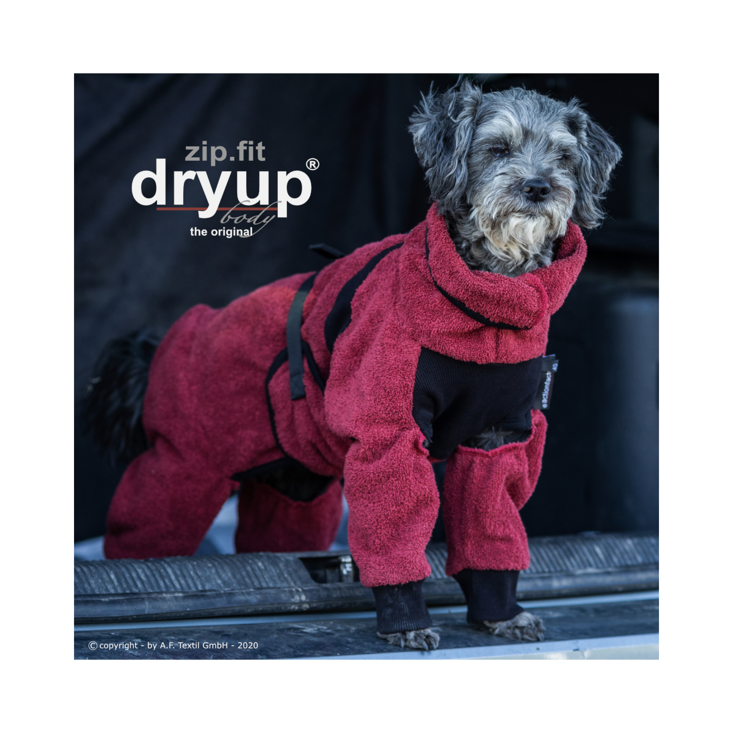 ZIP.FIT DRYUP Body Mini – Der Hundebademantel mit Beinen für die Kleinen