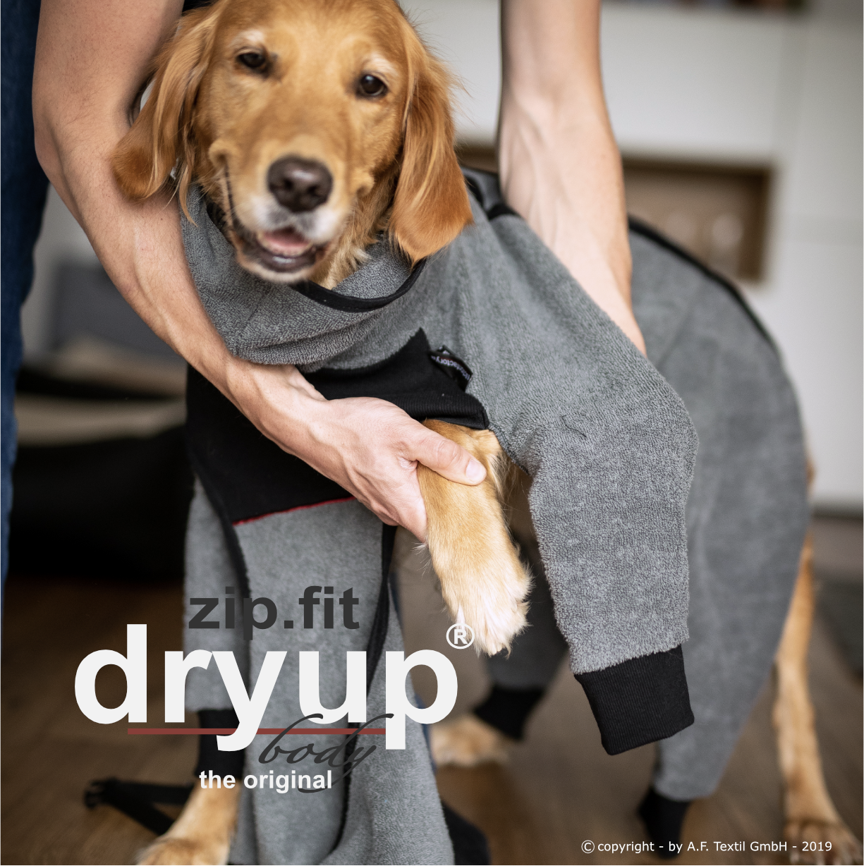 ZIP.FIT DRYUP Body Standard – Der Hundebademantel mit langen Beinen und Reißverschluss-System