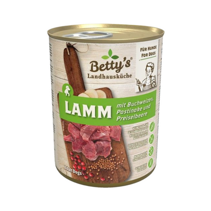 Betty’s Landhausküche für Hunde – Lamm mit Buchweizen, Pastinake & Preiselbeere