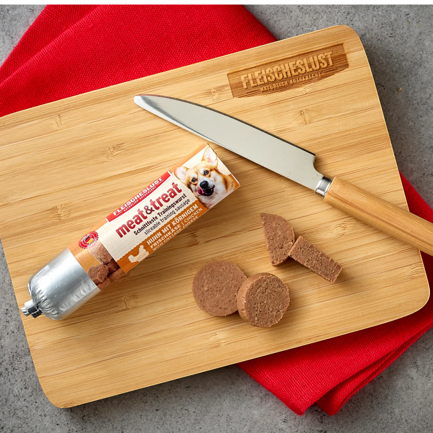 Fleischeslust Dog - Meat & Treat Huhn mit körnigem Frischkäse