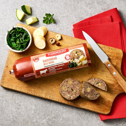 Fleischeslust Dog - Rindermenü mit Pastinake, Haselnuss & Seealge