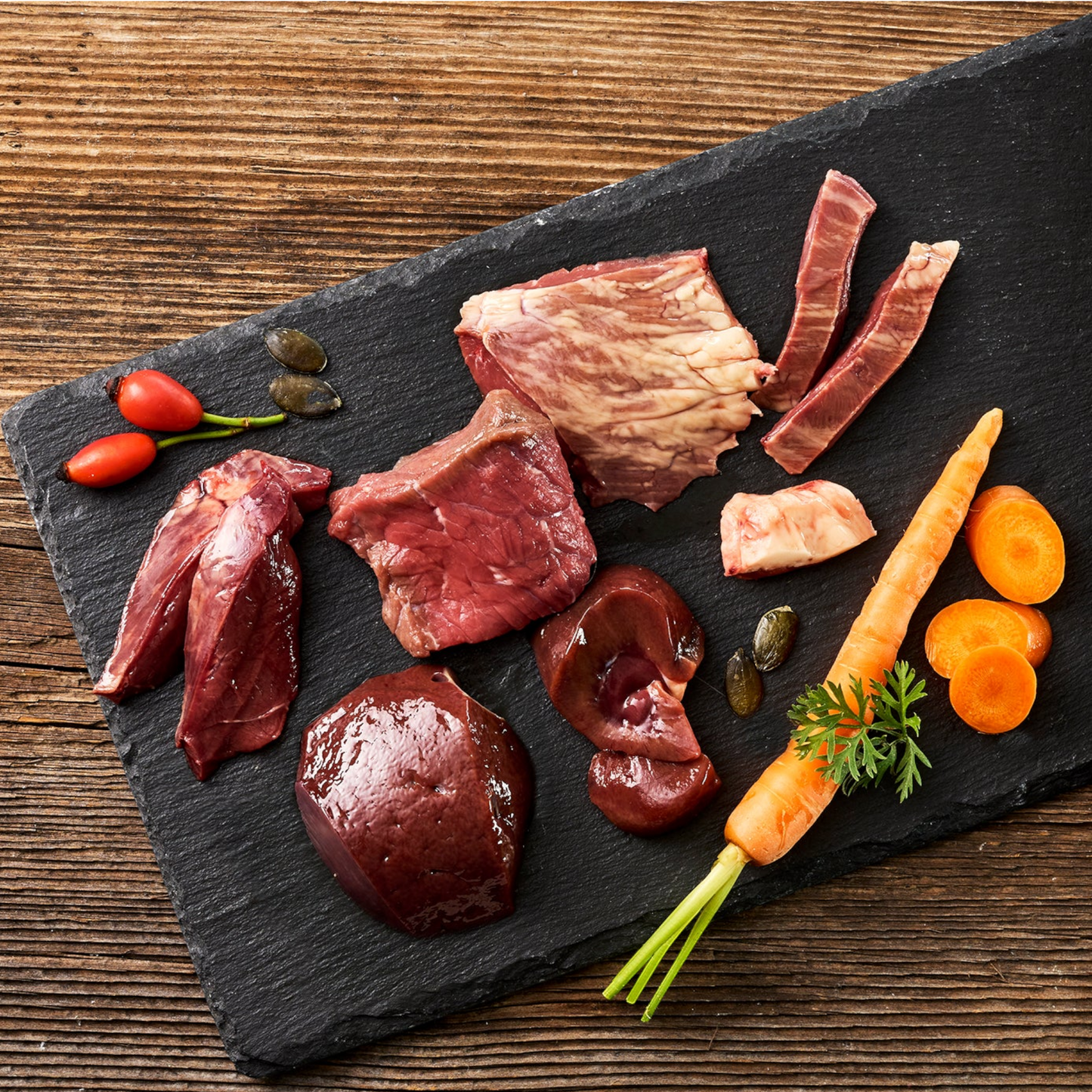 Fleischeslust Dog - Zartes Rind mit Karotte, Hagebutte & Kürbiskernen