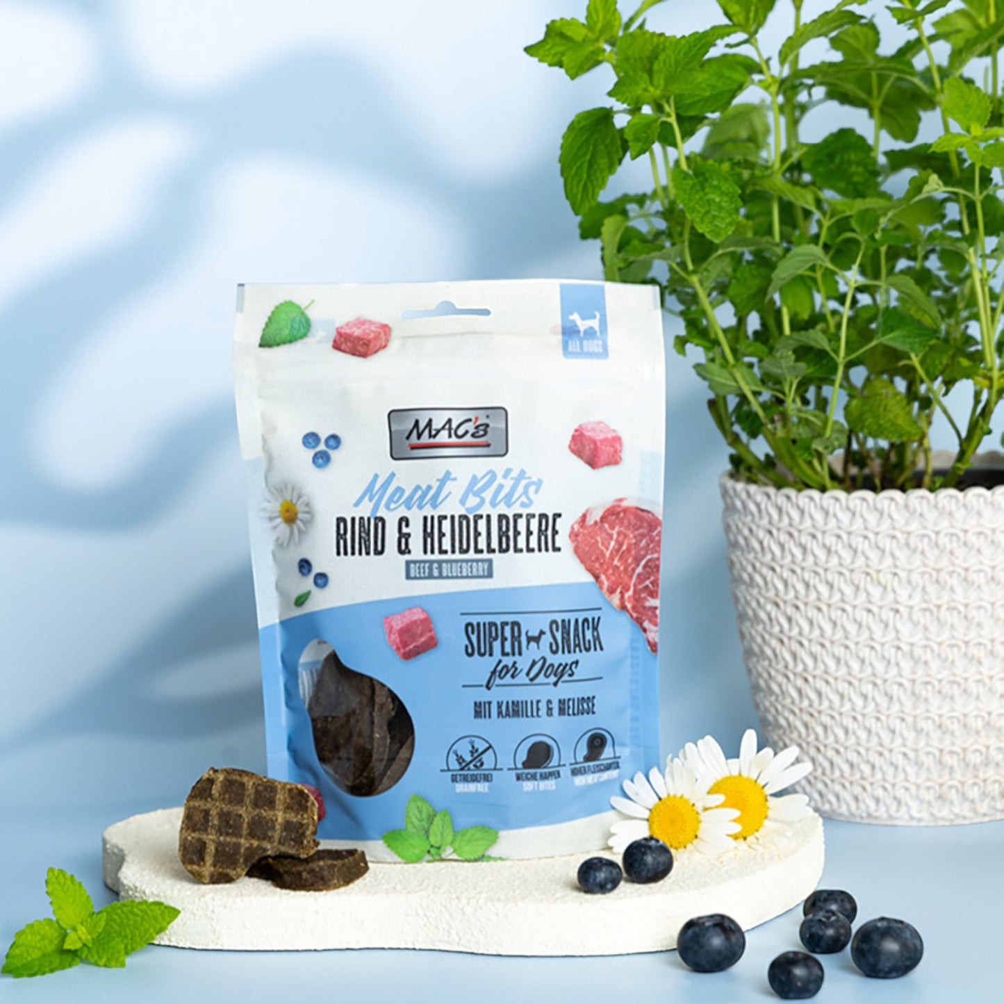 MAC’s Dog – Meat Bits Rind & Heidelbeere