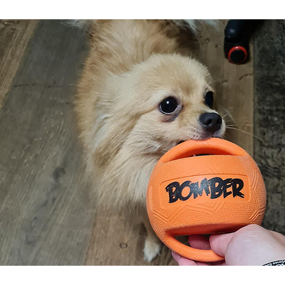 Mehr Spaß. Mehr Power. Mehr Spiel! Entdecke den Durafoam Bomber von Zeus