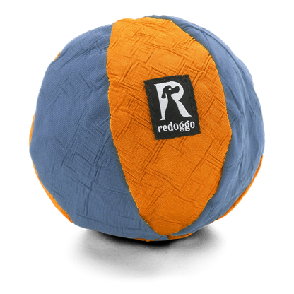 Redoggo Ball – Robustes Hundespielzeug aus Upcycling-Material