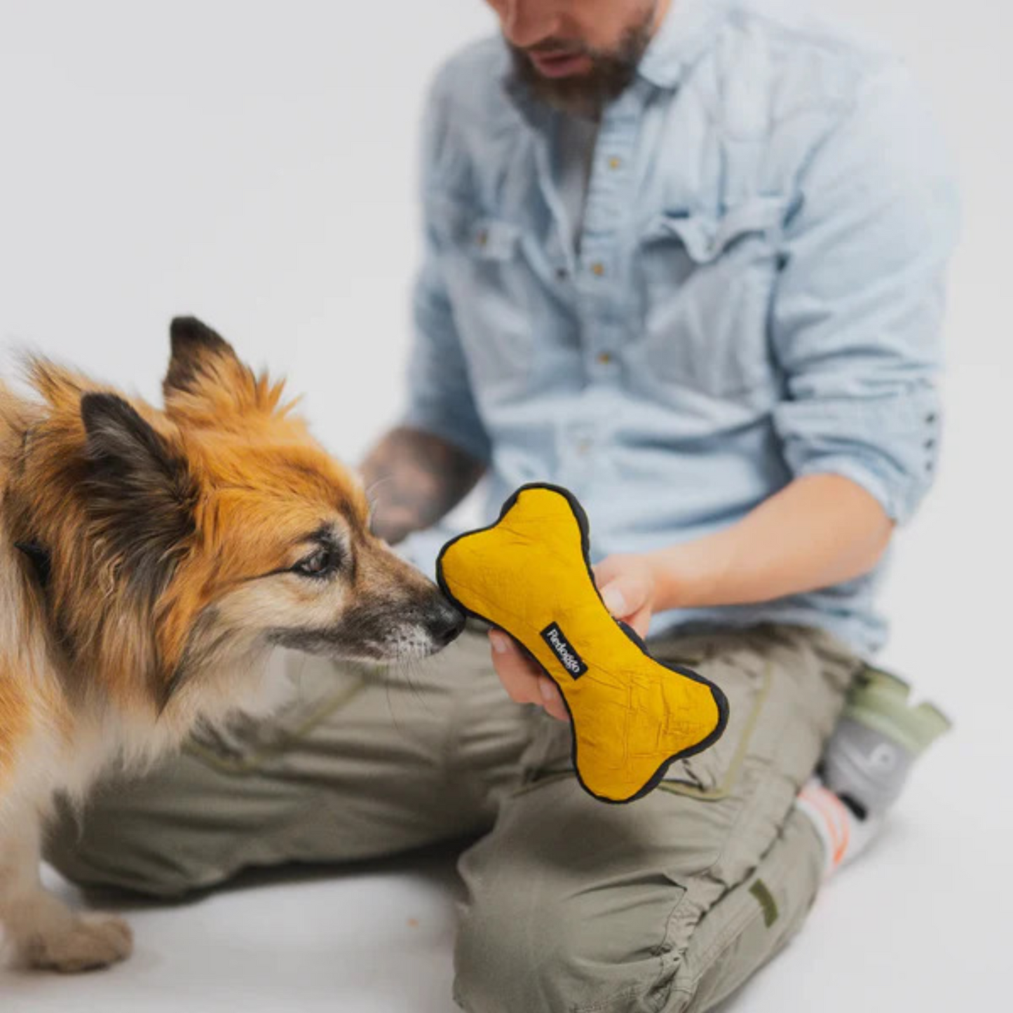 Redoggo Knochen – Nachhaltiger Kauspaß, der richtig was aushält