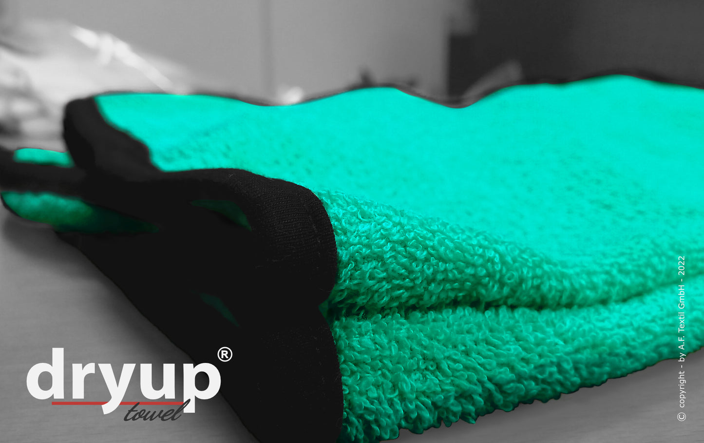 Dry Up Towel Basic – Praktisches Handtuch für unterwegs