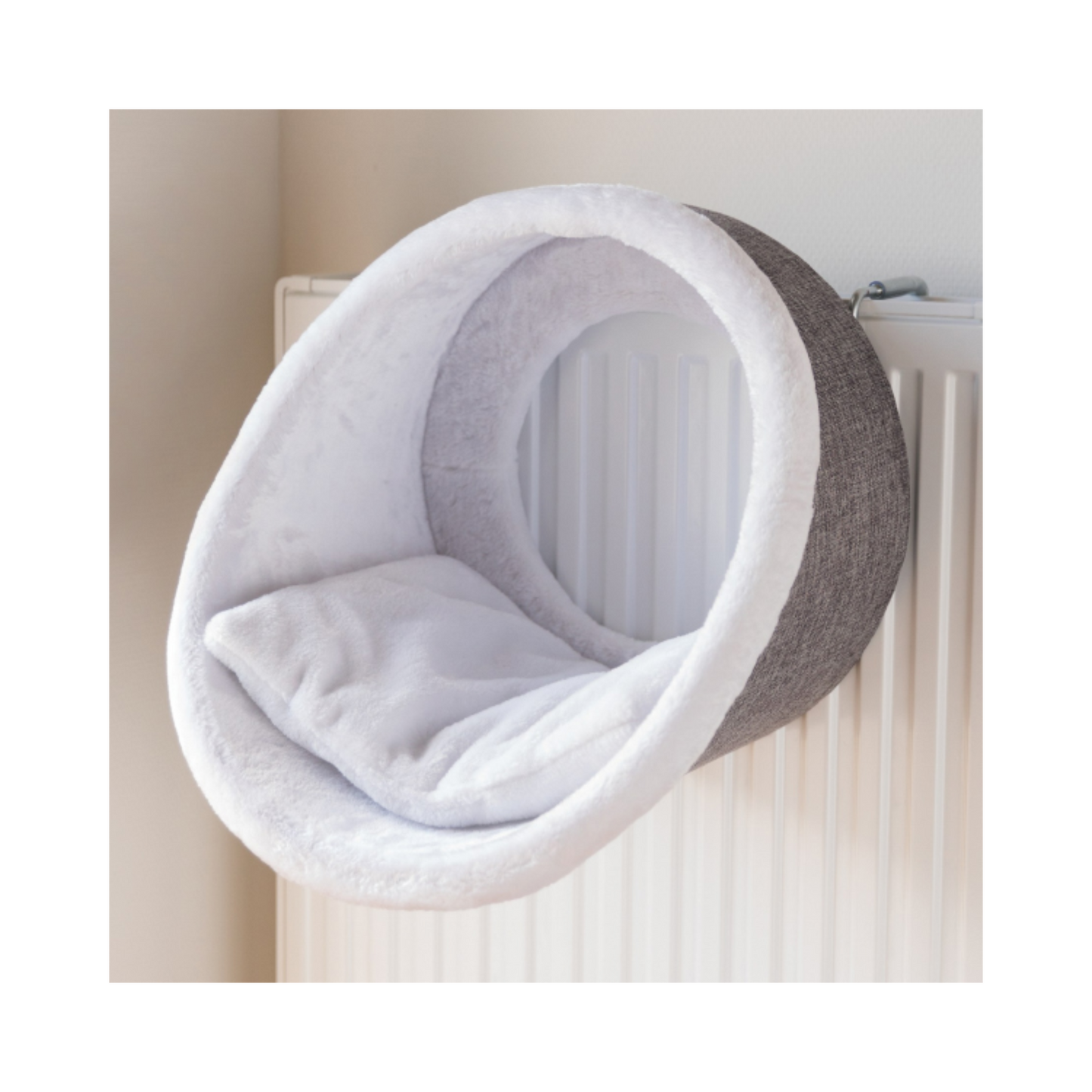 Trixie Heizkörper-Kuschelhöhle – Geborgene Wärme in Weiß & Grau