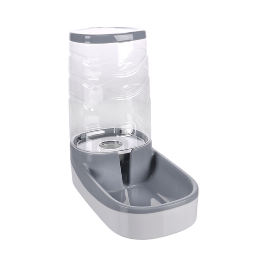 Wasserspender Fred – Frisches Wasser für Ihr Haustier, jederzeit!