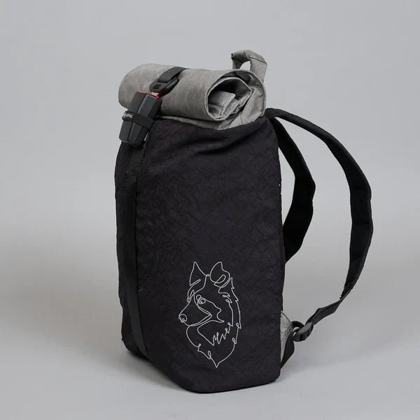 Redoggo Rolltop Bina Edition – Nachhaltiges Unikat mit Geschichte