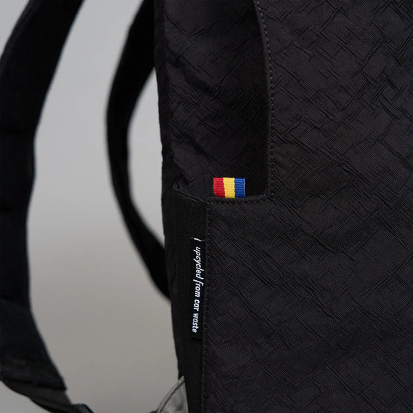 Redoggo Rolltop Bina Edition – Nachhaltiges Unikat mit Geschichte