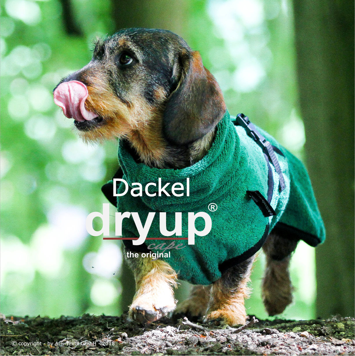 DRYUP CAPE Dackel & Co – Hundebademantel für langrückige Rassen